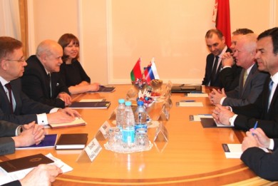Леонид Анфимов обсудил вопросы двустороннего сотрудничества с генеральным директором офиса Председателя Высшего контрольного управления Словакии