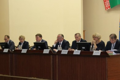 Василий Герасимов принял участие в заседании Лидского райисполкома и сессии райсовета депутатов, посетил местные предприятия
