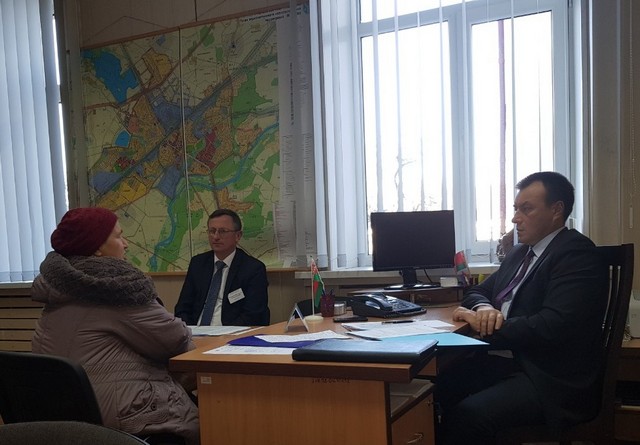 Начальник главного управления Комитета государственного контроля Республики Беларусь провел выездной прием граждан и «прямую телефонную линию» в Жабинковском райисполкоме