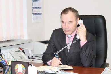 Заместитель председателя Комитета государственного контроля Брестской области Н.П.Бобель провел прием граждан в Столинском райисполкоме