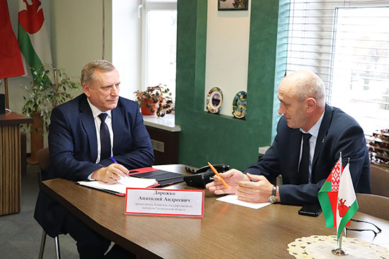 Председатель Комитета государственного контроля Гродненской области Анатолий Дорожко провел прием граждан и «прямую телефонную линию» в Большой Берестовице.