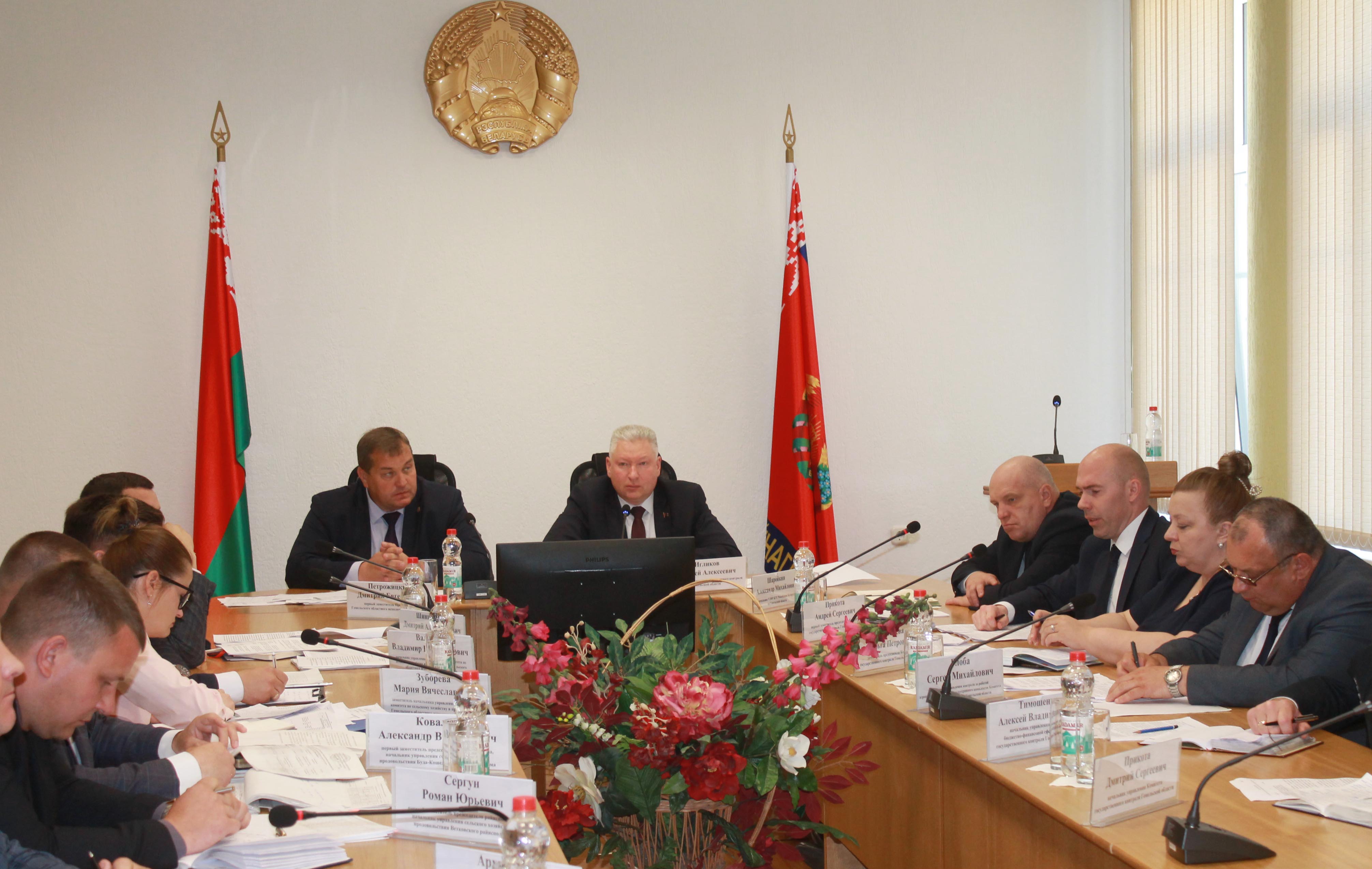 На заседании коллегии КГК Гомельской области дана оценка принимаемым в регионе мерам по минимизации падежа КРС.